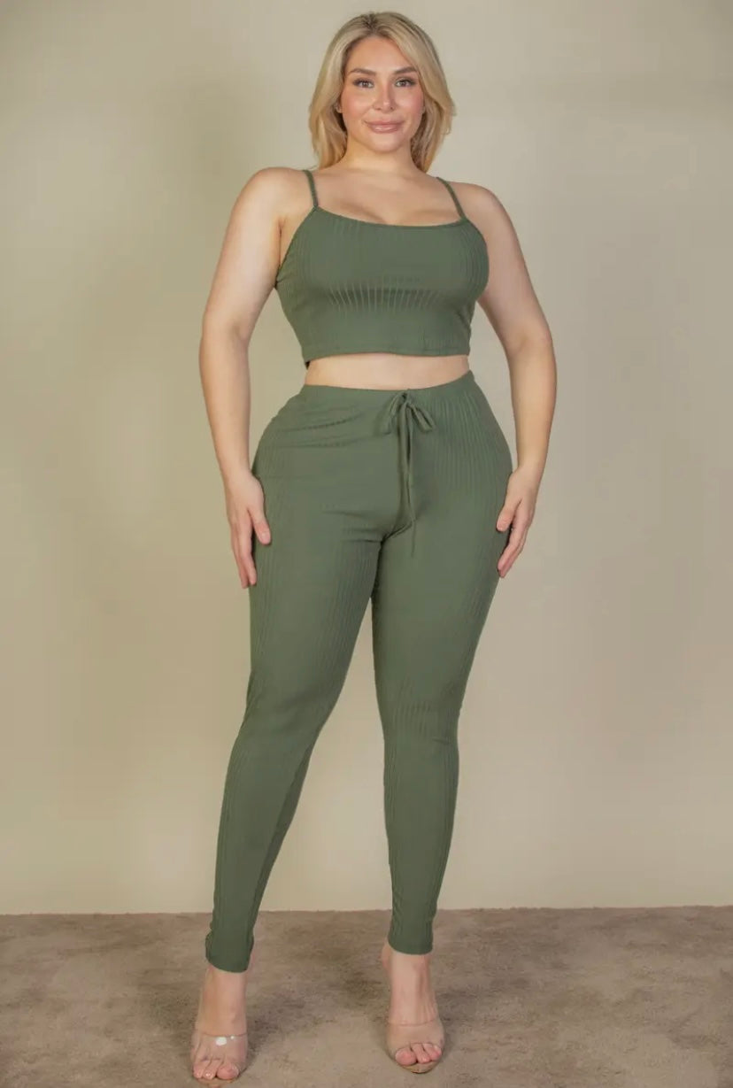 Plus Size Cropped Cami & Leggings Set Presale/Preorder