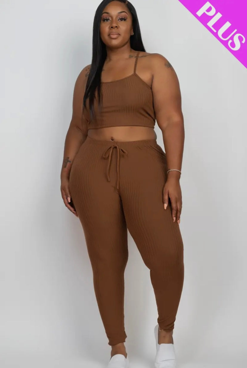 Plus Size Cropped Cami & Leggings Set Presale/Preorder